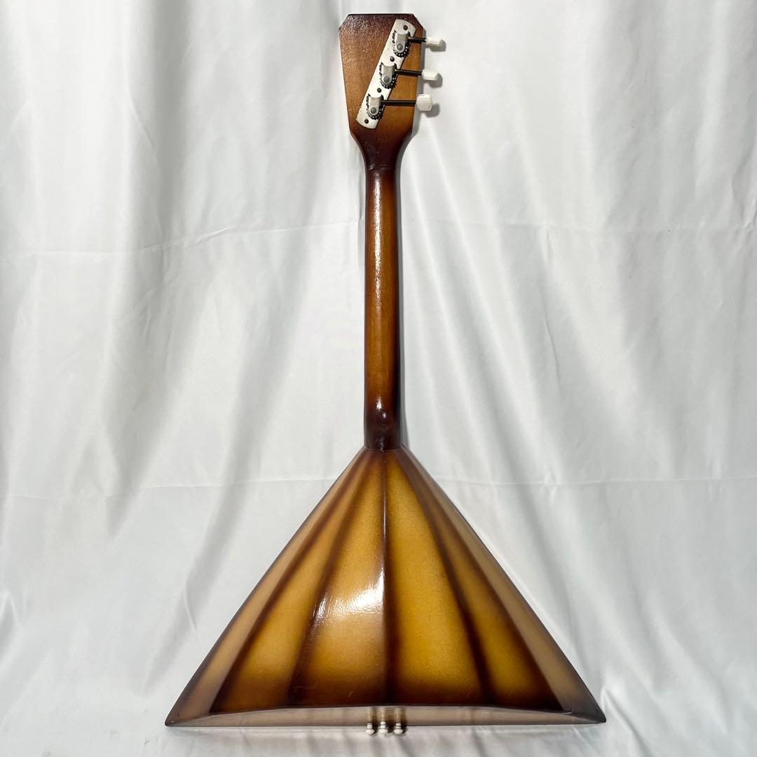 民族楽器 バラライカ 楽器