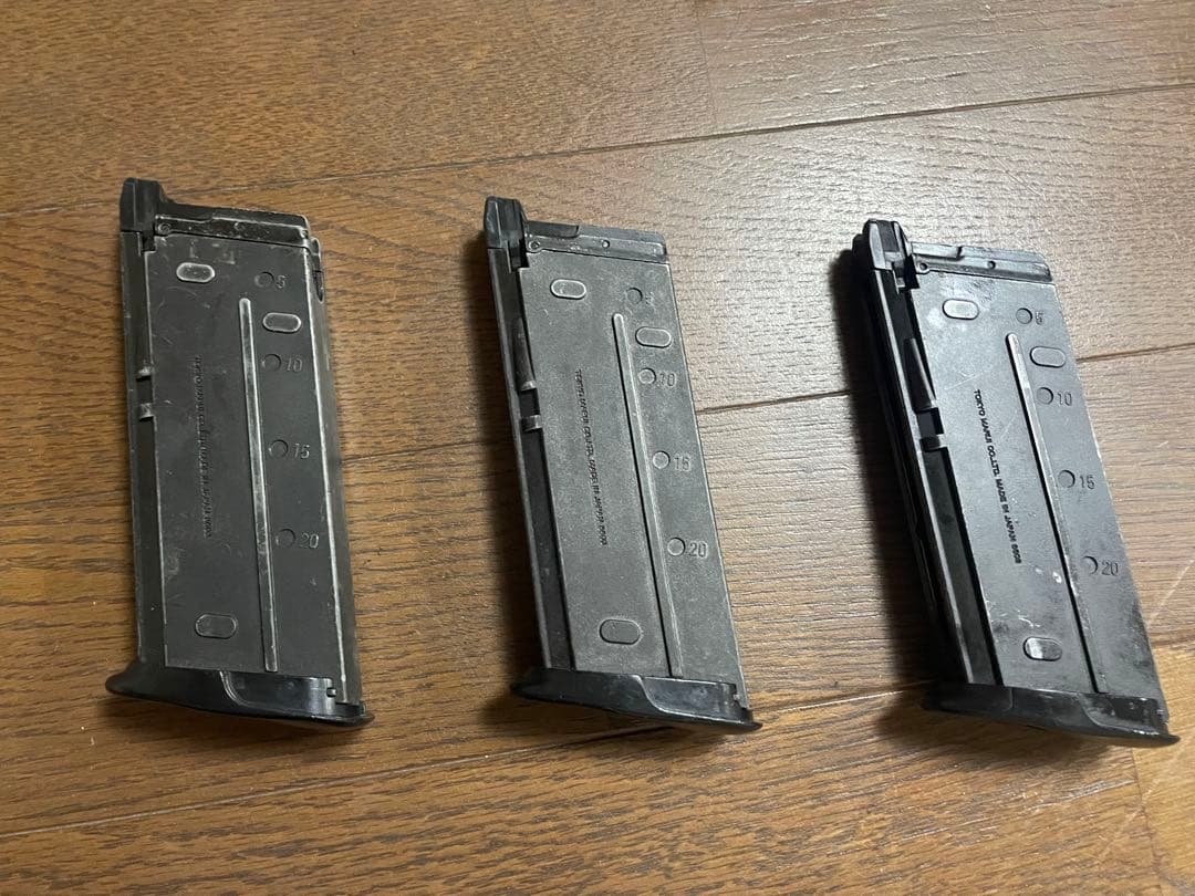 東京マルイFN5-7 BL FG FDE ガスブローバック　予備マグ