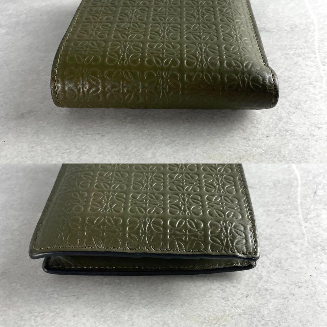 【美品】ロエべ 二つ折り財布 リピートアナグラム　レザー グリーン
