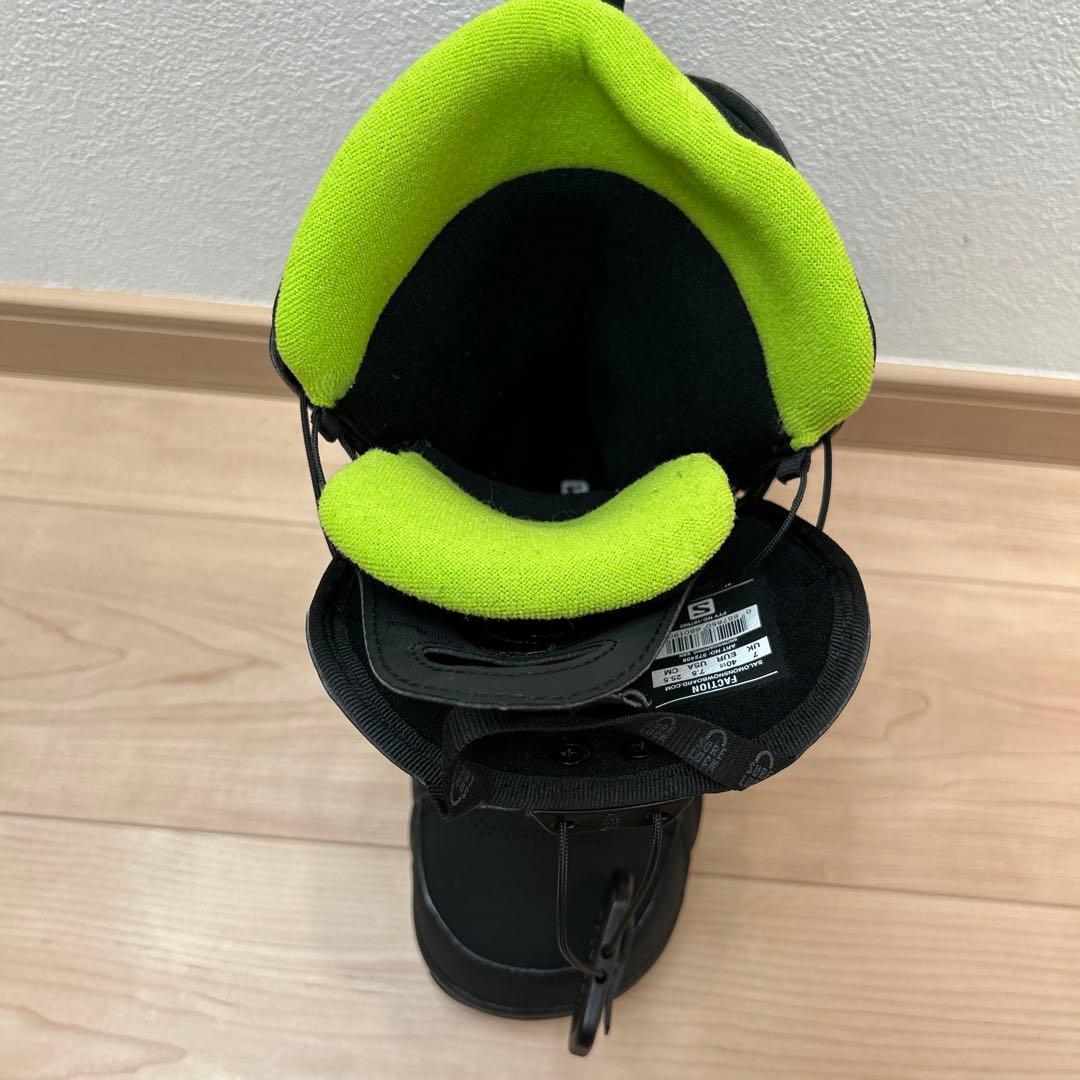 Salomonスノーボードブーツ