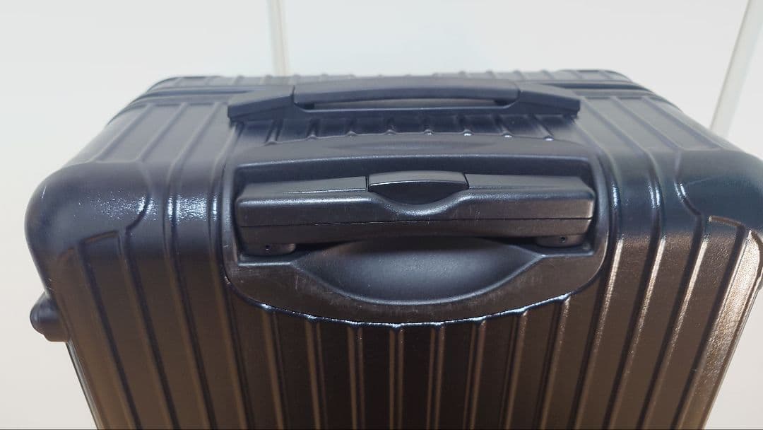 へ*ょ様 RIMOWA ブラック キャリーケース