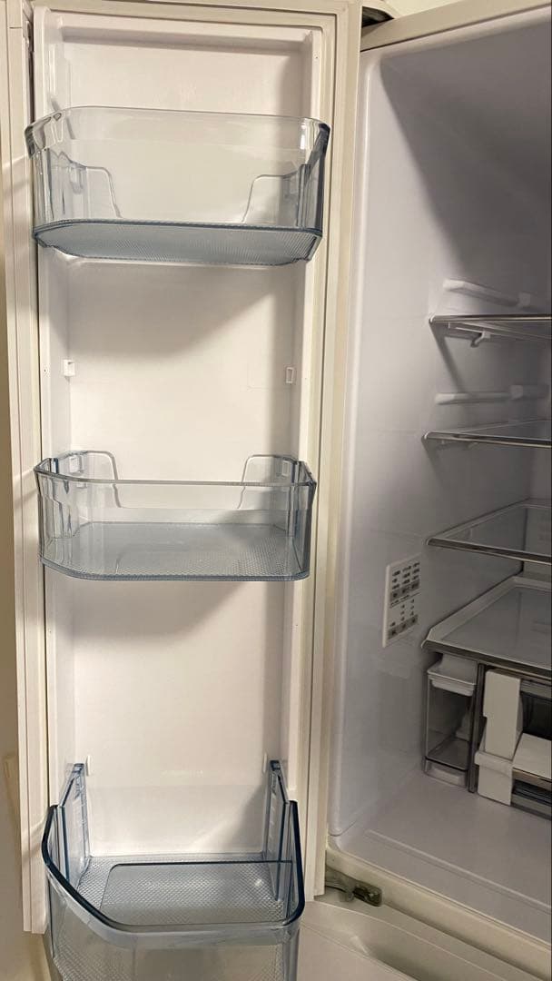 【Shoukai】冷蔵庫 R-HW60J(XW) クリスタルホワイト