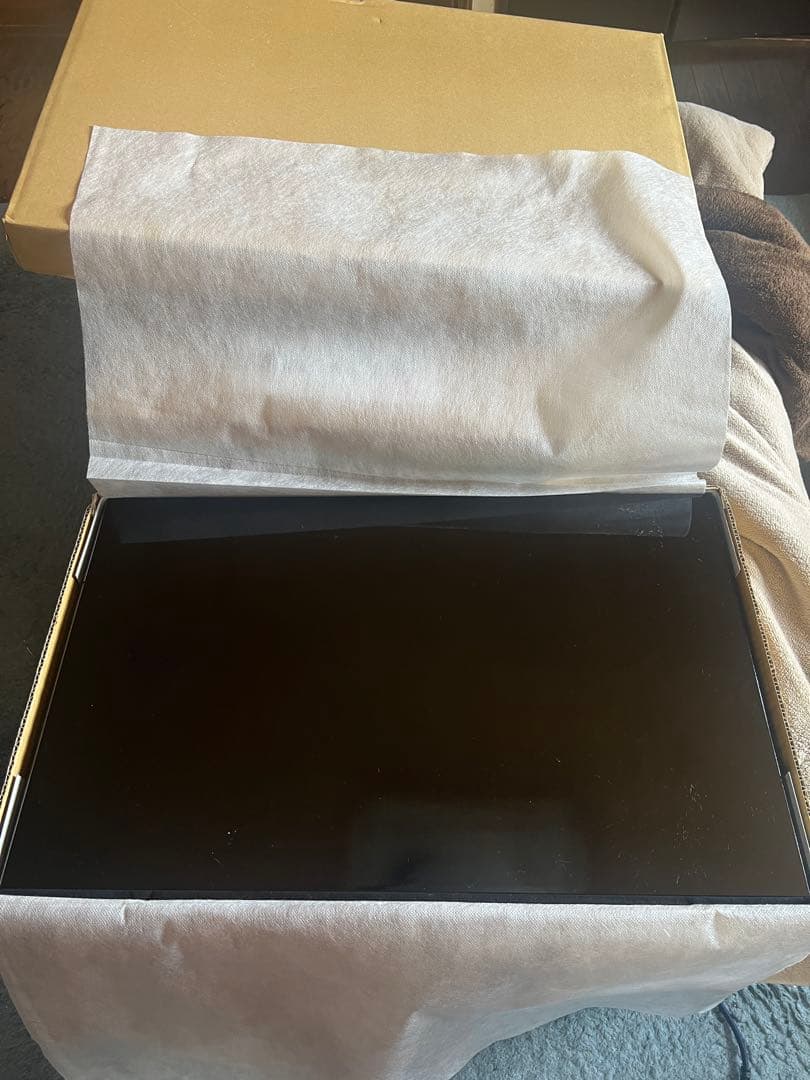 一徳作 純金箔押兜9号 収納飾りセット 正絹赤糸威 金沢箔 御弓太刀飾り付 美品