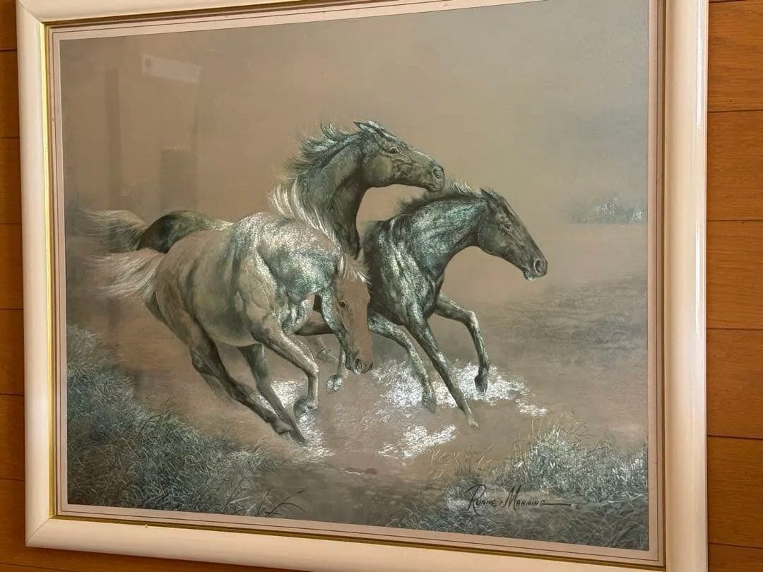 ルアーン・マニング　馬の絵画 白フレーム付き