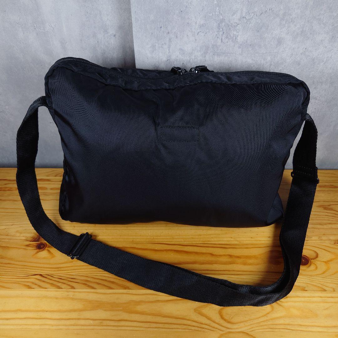 ANA機内販売限定　PORTER　ショルダーバッグ　黒