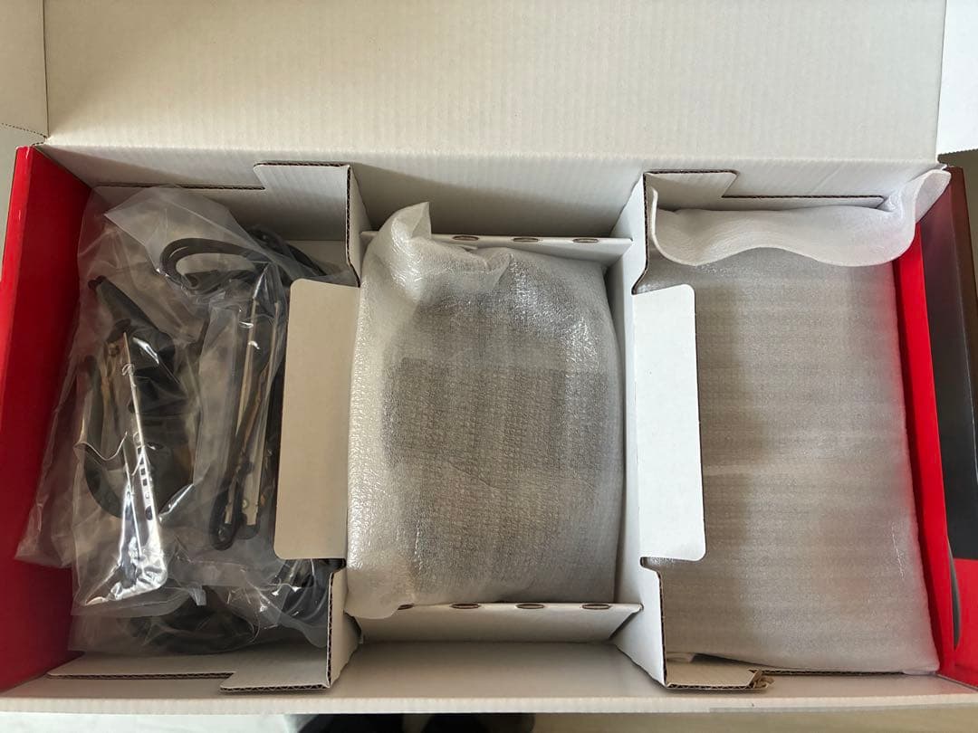 Nintendo Switch 本体 箱付き 動作品 ケース付属