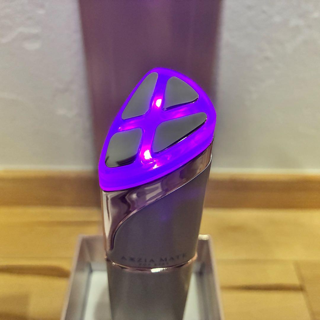 アクシージア メイト フォーアイズ AXZIA MATE 美顔器