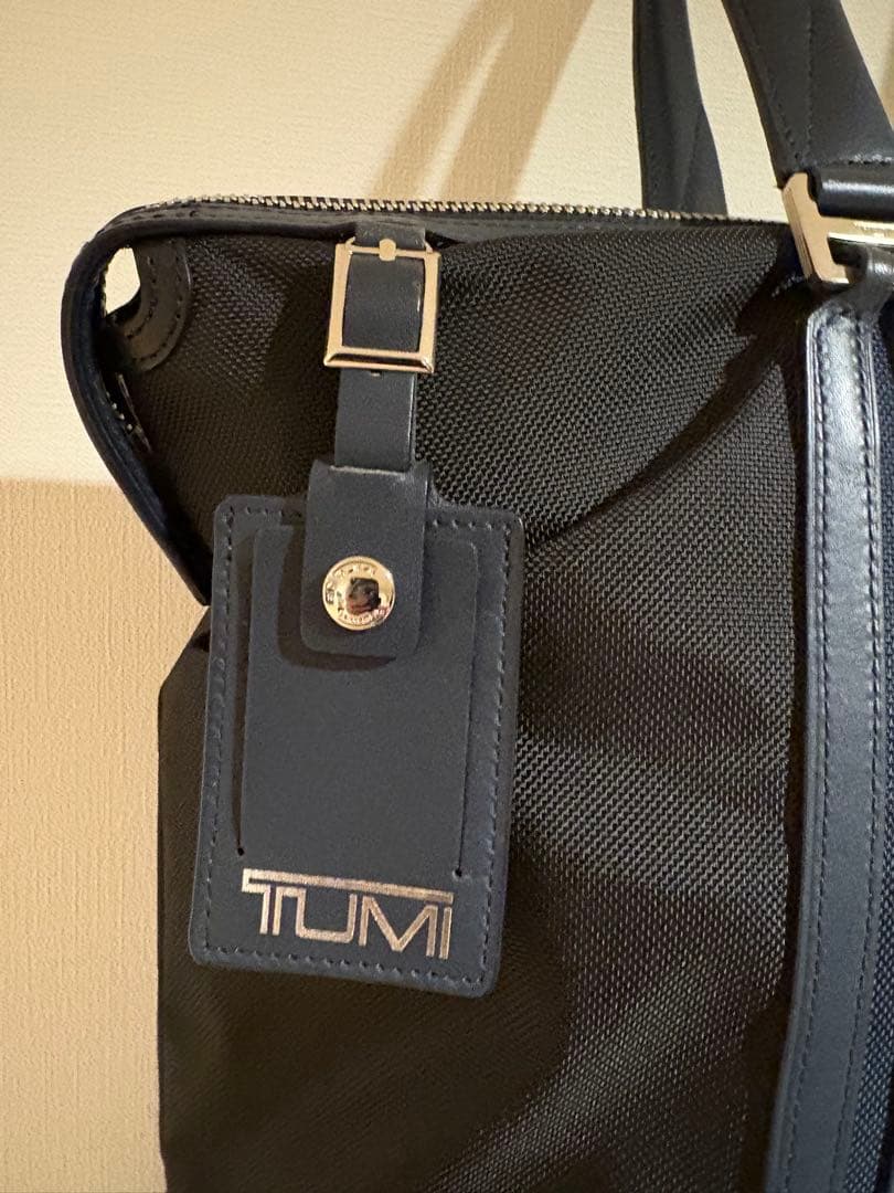 美品 TUMI トゥミ 68416DNYE トートバッグ ネイビー正規店購入
