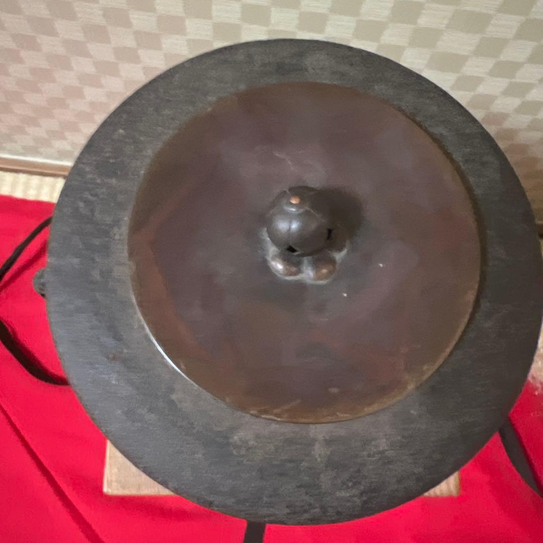 人間国宝 釜師 角谷一圭作 松地紋 筒釜 供箱　茶道具 保証品