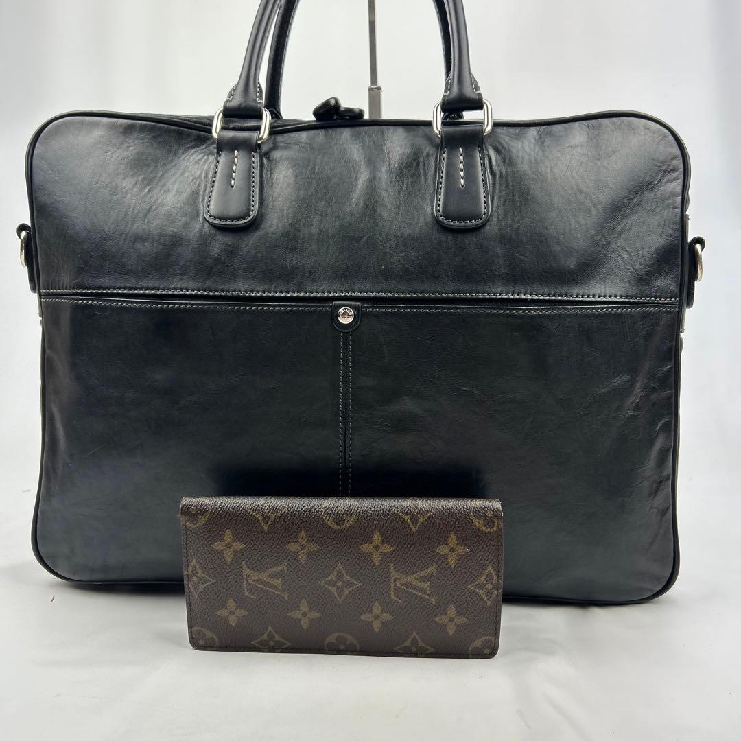 【美品】ソメスサドル　ビジネスバッグ　2way レザー　ロゴ金具　シルバー　黒