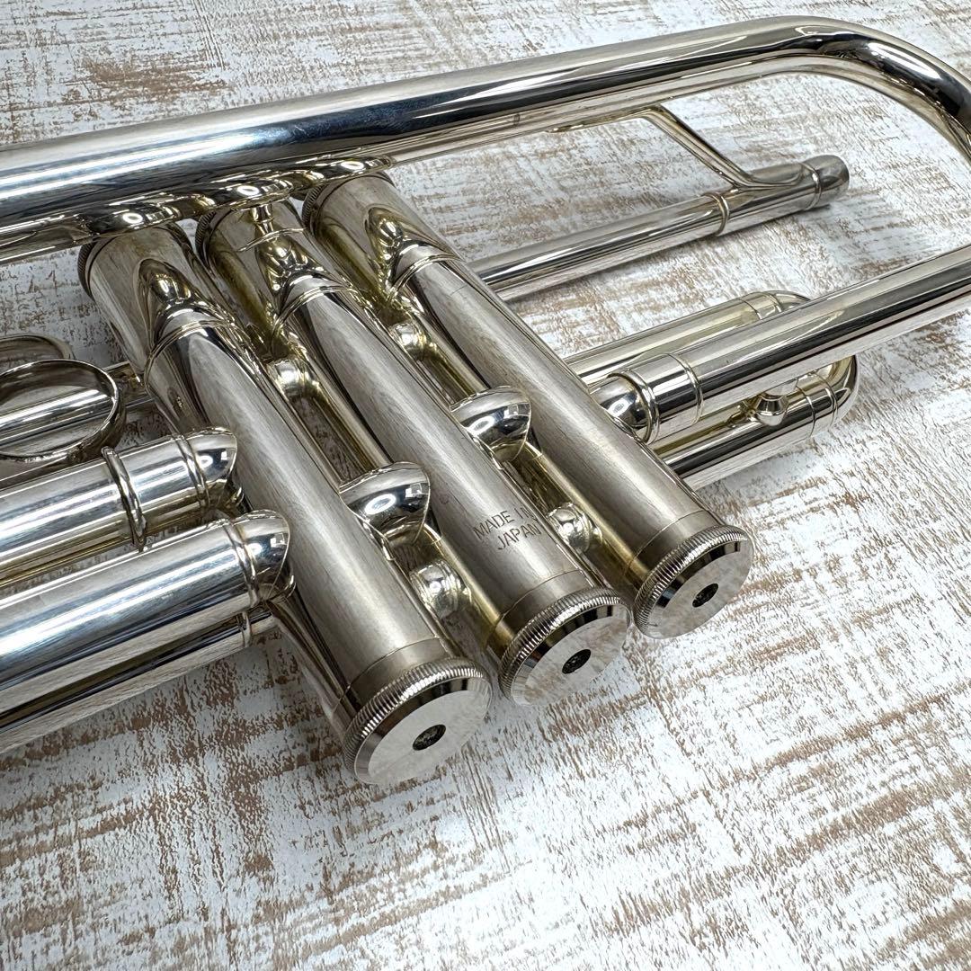 YamahaトランペットYTR-1335 純正ソフトケース、マウスピース付き