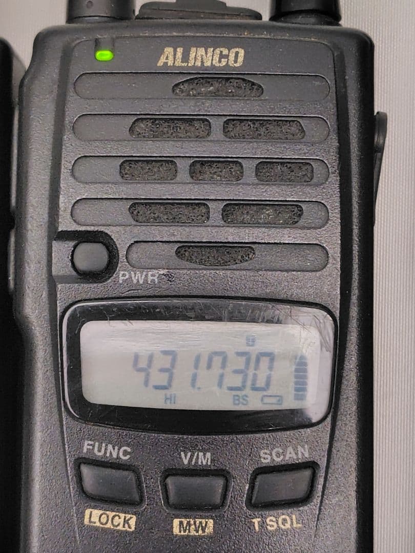 C049【ジャンク】ALINCO アルインコ DJ-S42 4台 充電器付