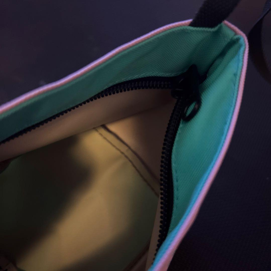 エルベシャプリエ ナイロン舟型ショルダーバッグ　XS ピンク　グリーン