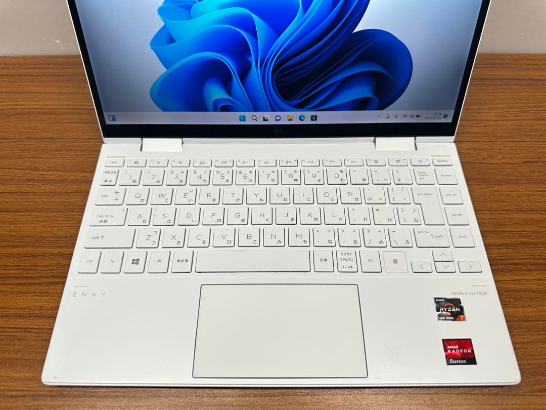ENVY x360 13 Ryzen7 4700U 16GB 360タッチパネル