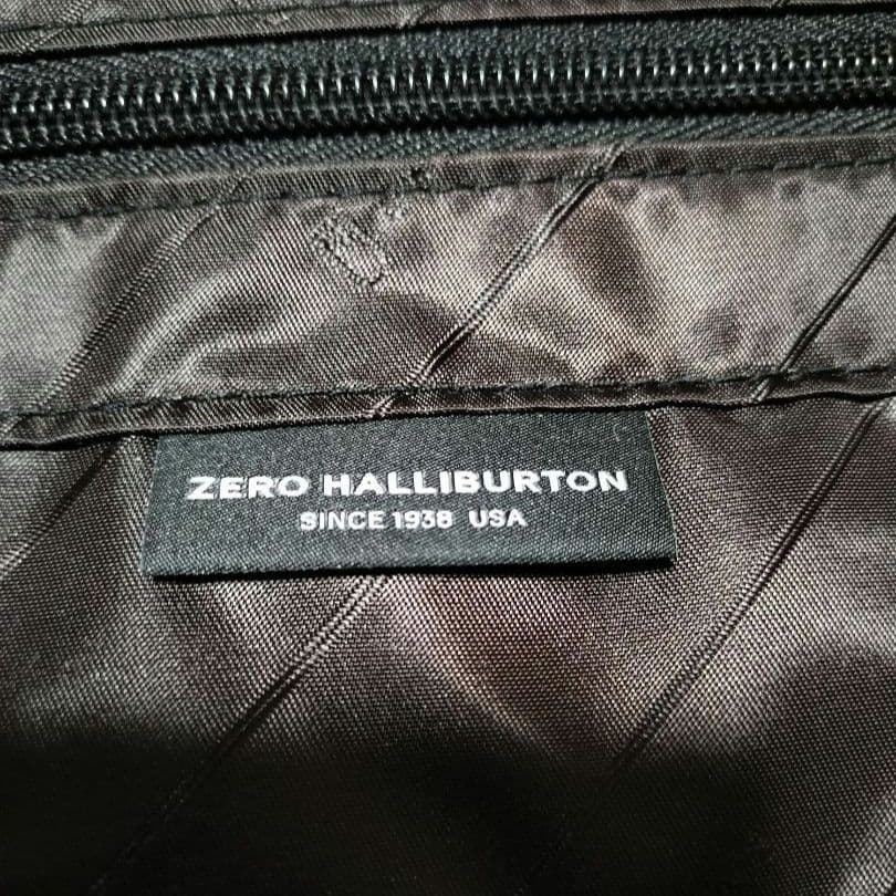 ゼロハリバートン ゴールドキャリーケース ユナイテッドアローズ別注カラー　63L