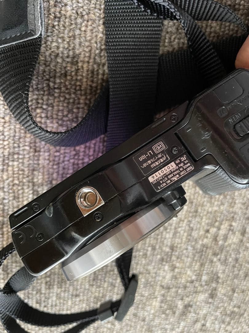 SONY α NEX-5 ミラーレス一眼カメラ+レンズSEL16F28 (1-9