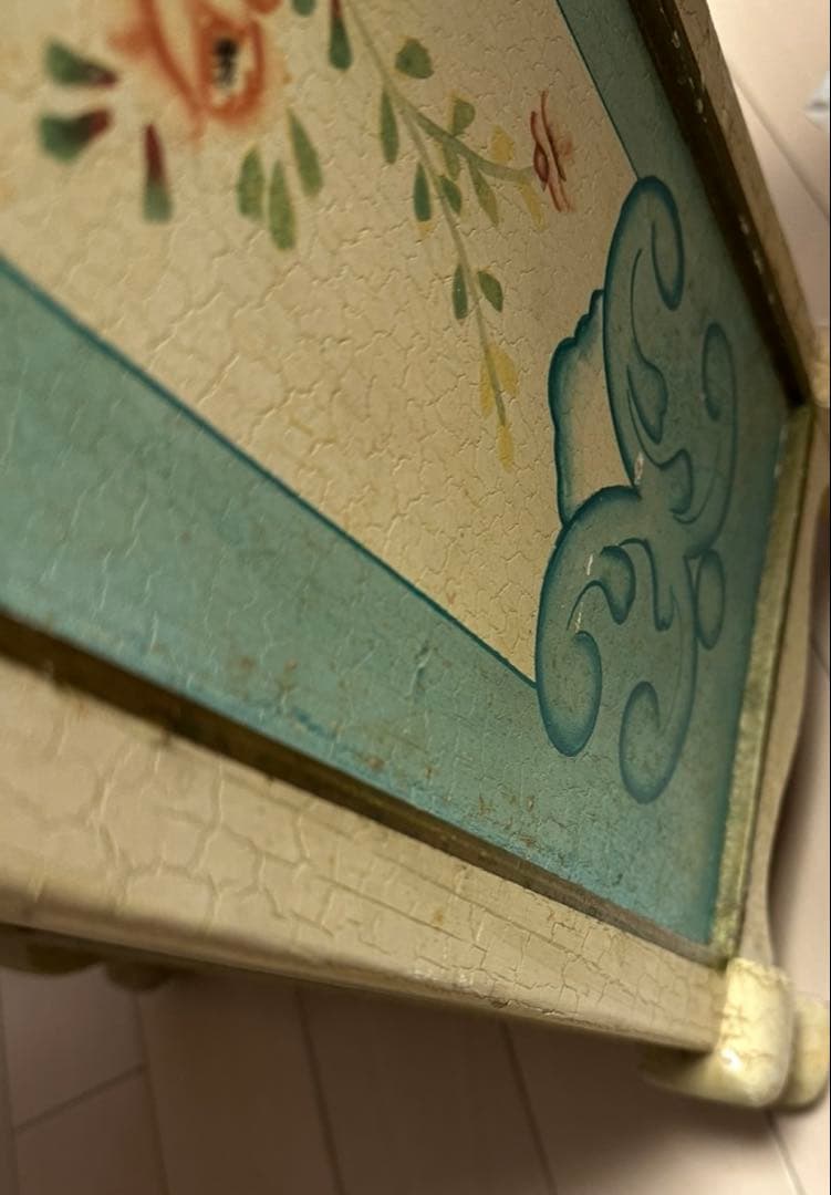 木製花柄キャビネット