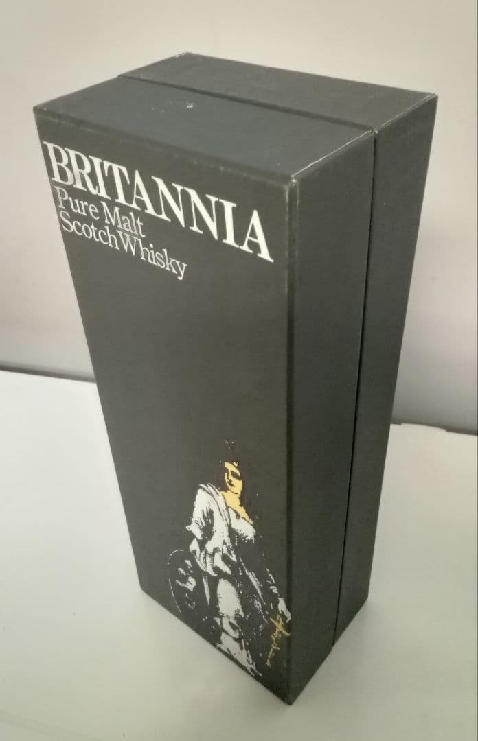 【未開栓】ピュアモルト ブリタニア 8年 ＆ グレンフィディック 2本セット