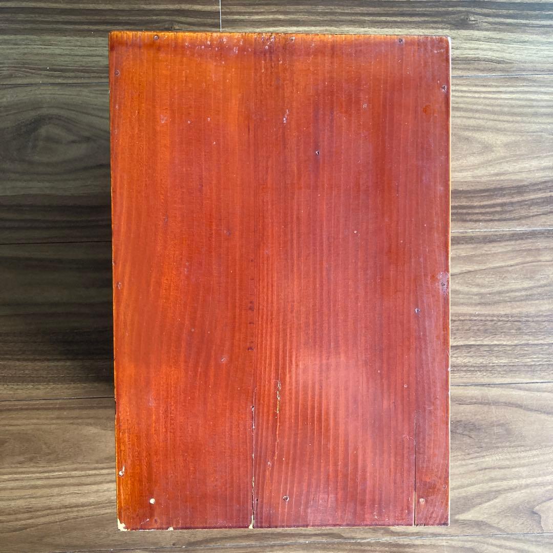 昭和十八年製 木製重箱 漆 金属ハンドル付き