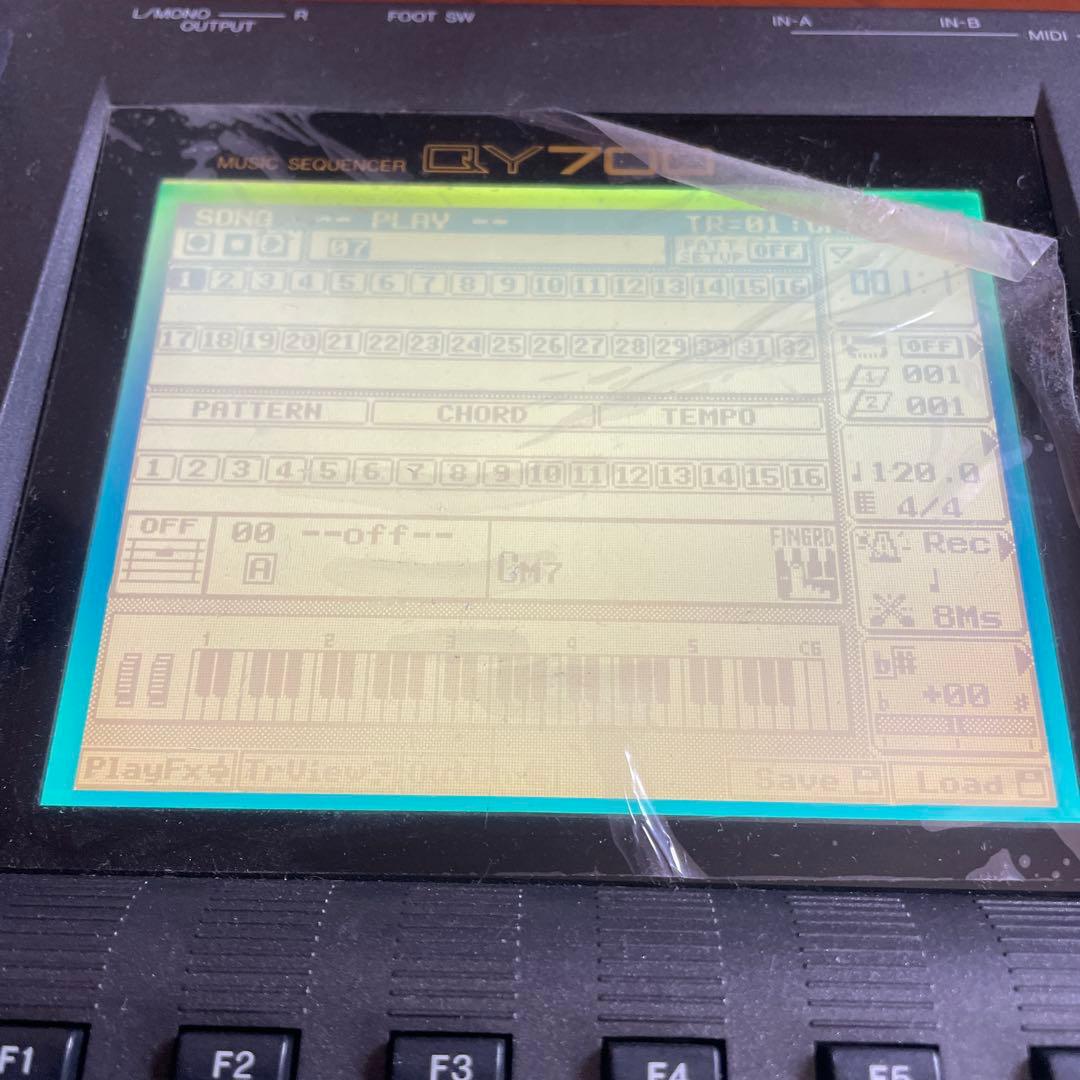 YAMAHA QY700 シーケンサー リズムマシン