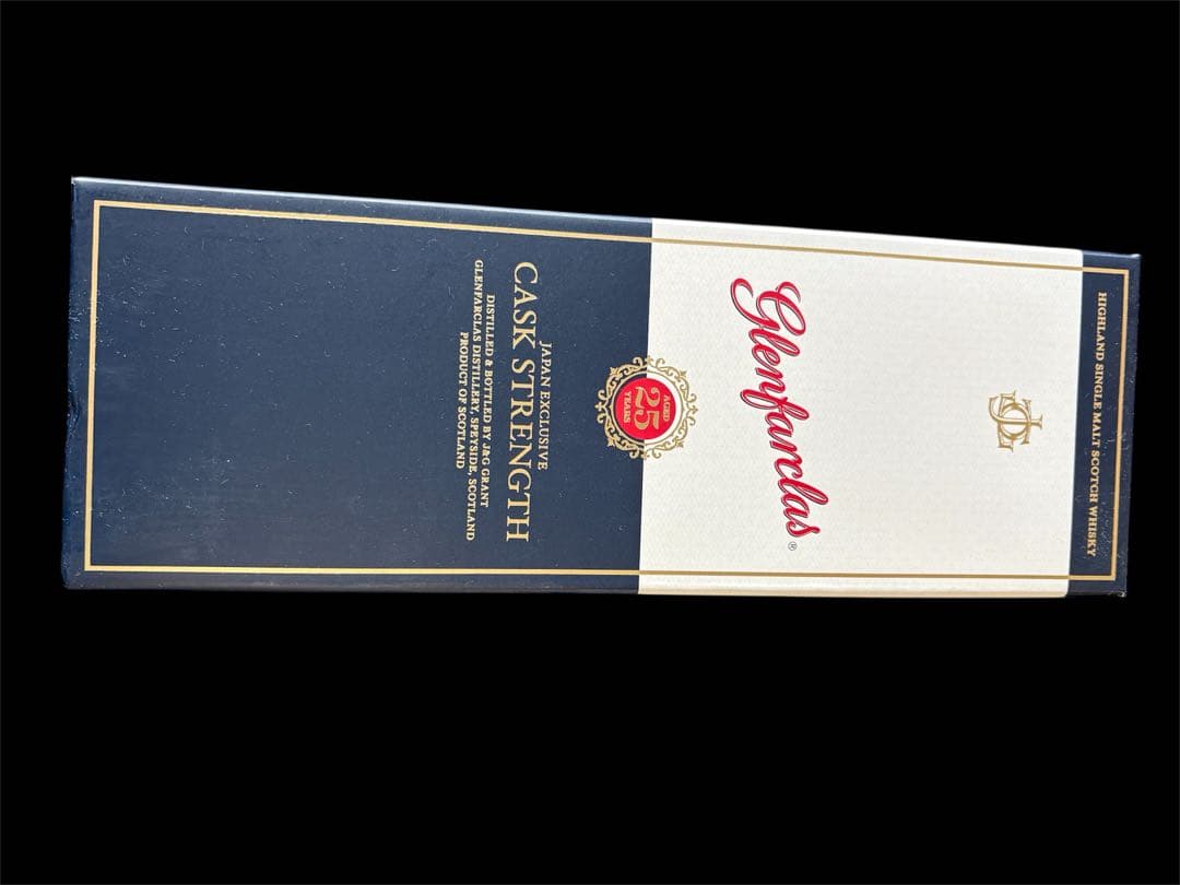 Glenfarclas 25年 Cask Strength 専用ボックス付き