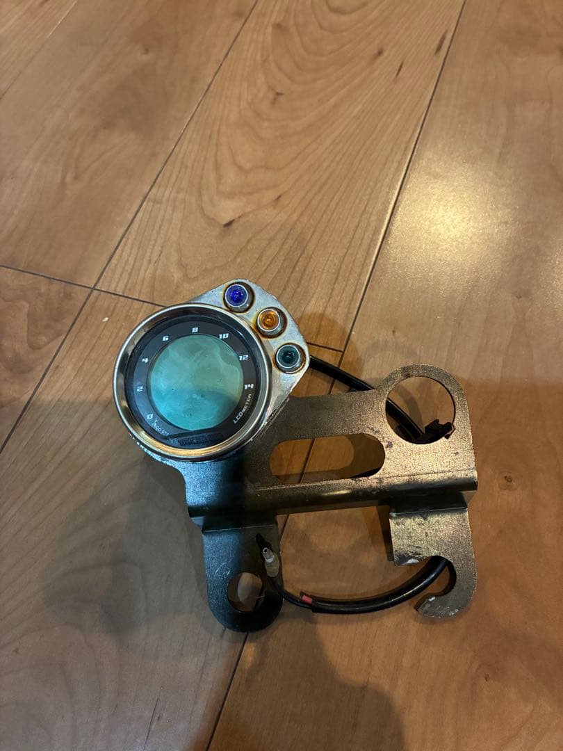 武川12VDタイプLCDスピード&タコメーター