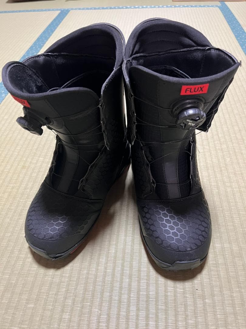 ト*シ様 中古 Flux OM-BOA 23-24 27.5cm スノーボードブ