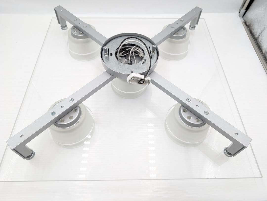 ☆美品☆YAMAGIWA ヤマギワ　シーリング照明 P-FLAT 5灯