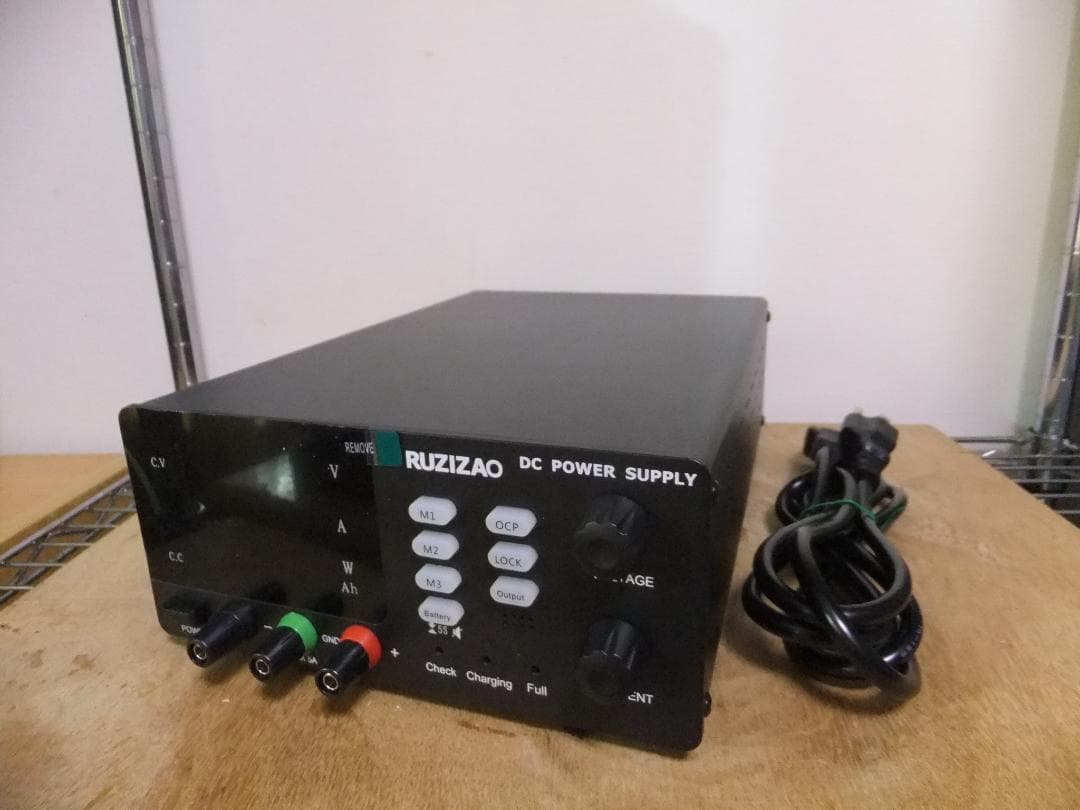 ☆最終値下！RUZIZAO　30V20A安定化電源　R-SPS3020C（現状）