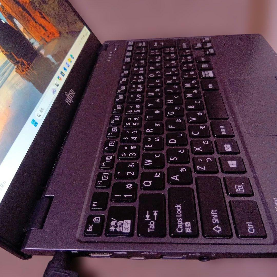 Y② 富士通　ＦＭＶＵ1803MD　U938/VW