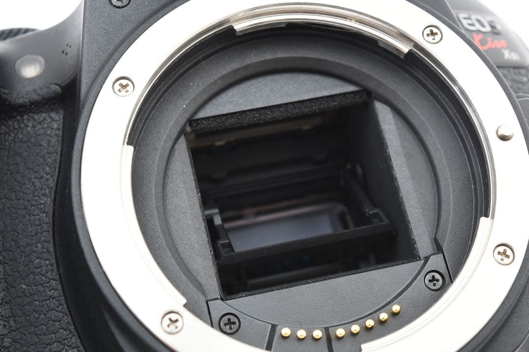 保証付き/一眼レフカメラ/Canon EOS Kiss X9iダブルレンズセット