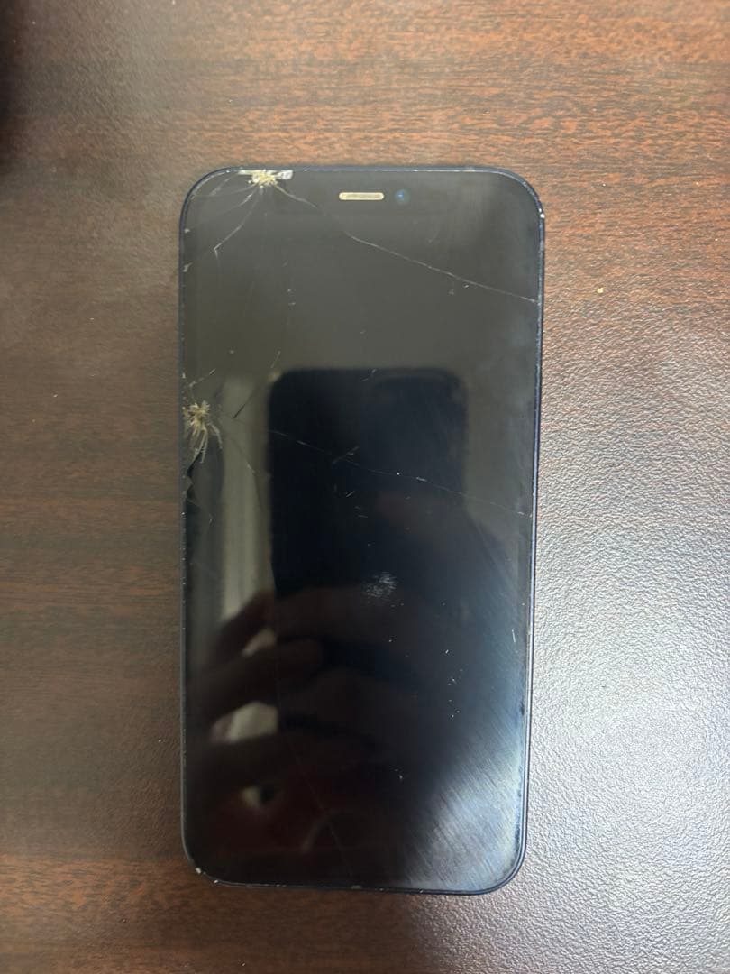 iPhone 12 mini 64GB 画面割れあり