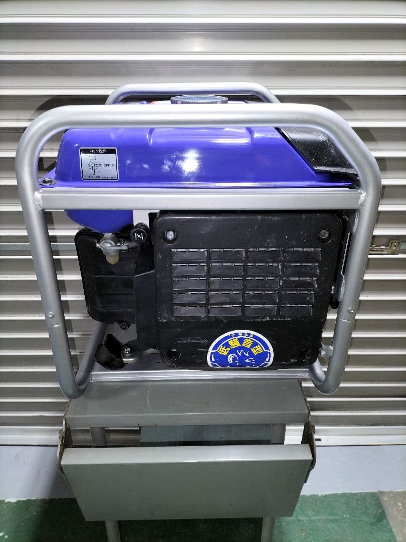 YAMAHA EF2500i インバーター発電機　災害備品　商業電源　野外活動等