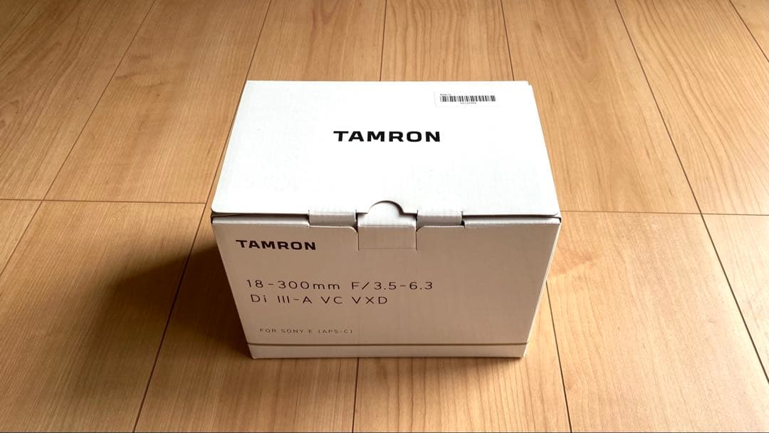 【良品】人気レンズTAMRON 18-300mm F/3.5-6.3 Eマウント