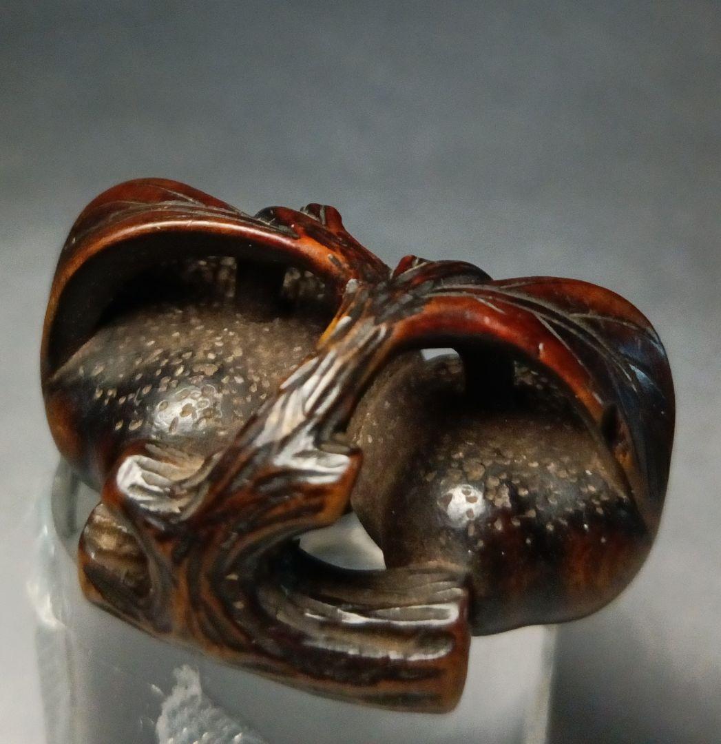 無銘 柘植彫 根付 「柿の実」 江戸時代