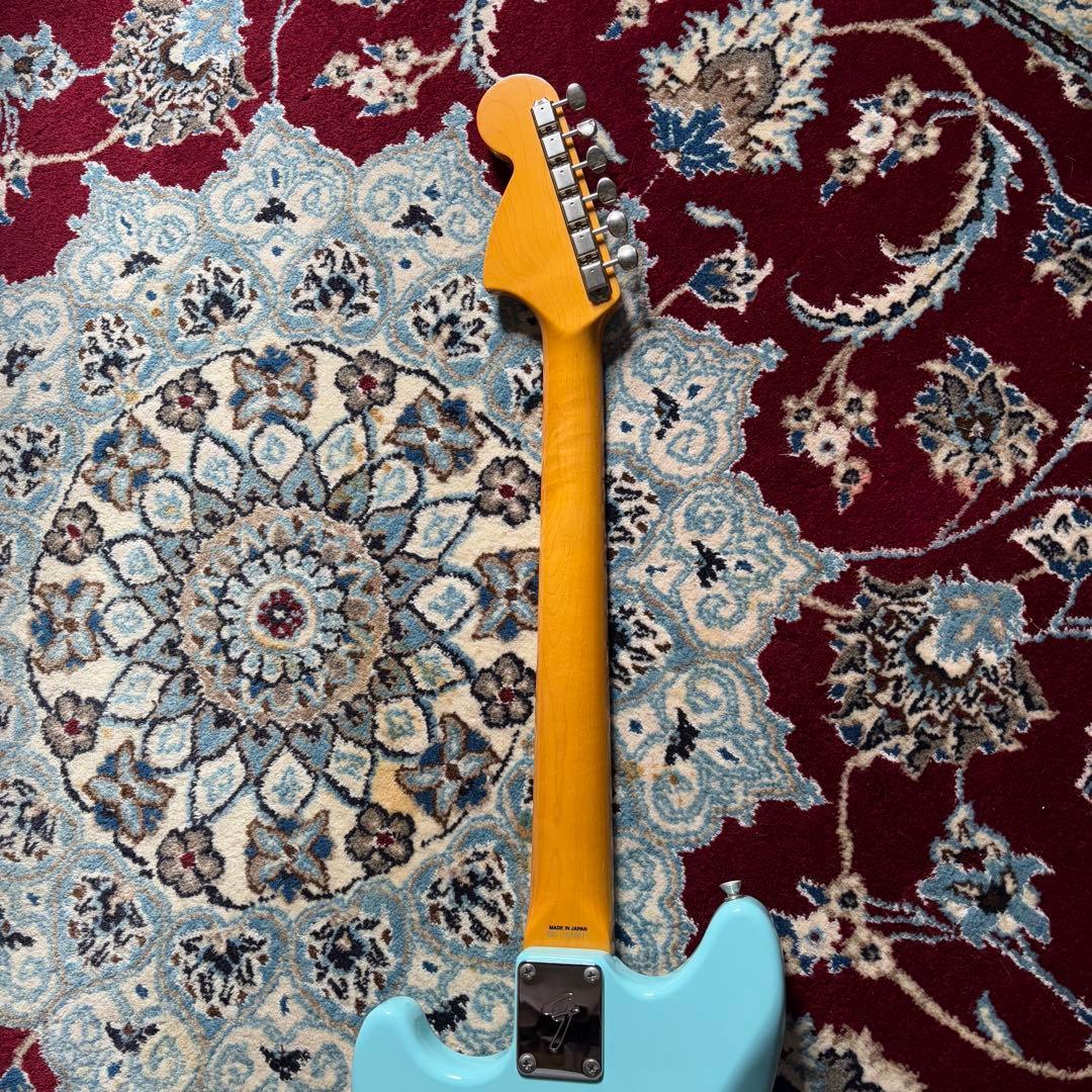 逸品Fender Mustang Japan  Cobain