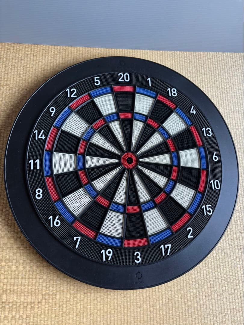 ダーツボード 直径約45cm 黒赤