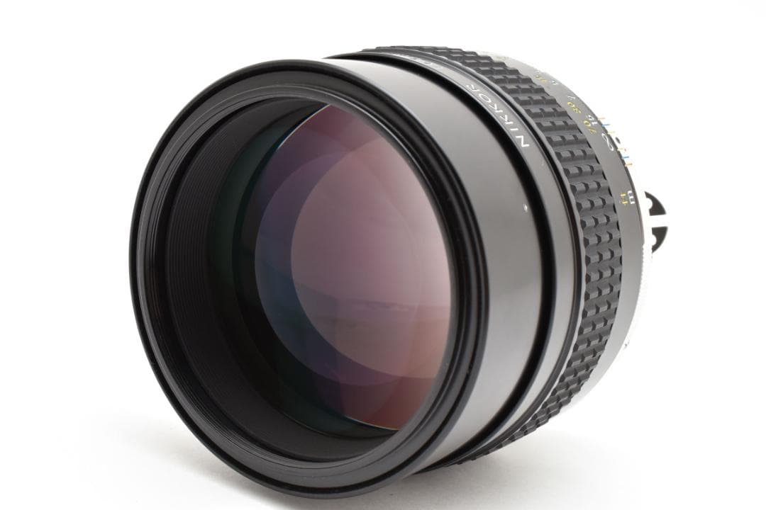 ★極上品 Nikon Ai-S NIKKOR 105mm F1.8 単焦点レンズ