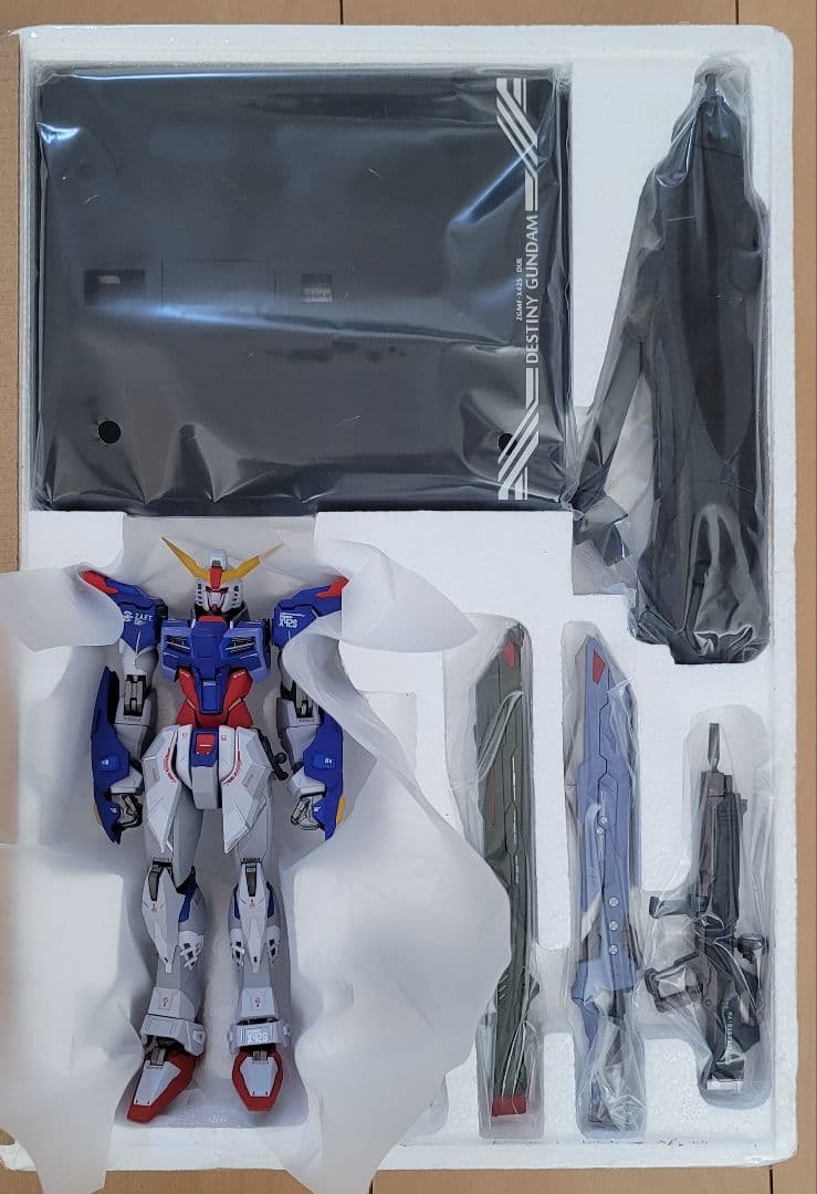 メタルビルド　デスティニーガンダムSOULREDver.