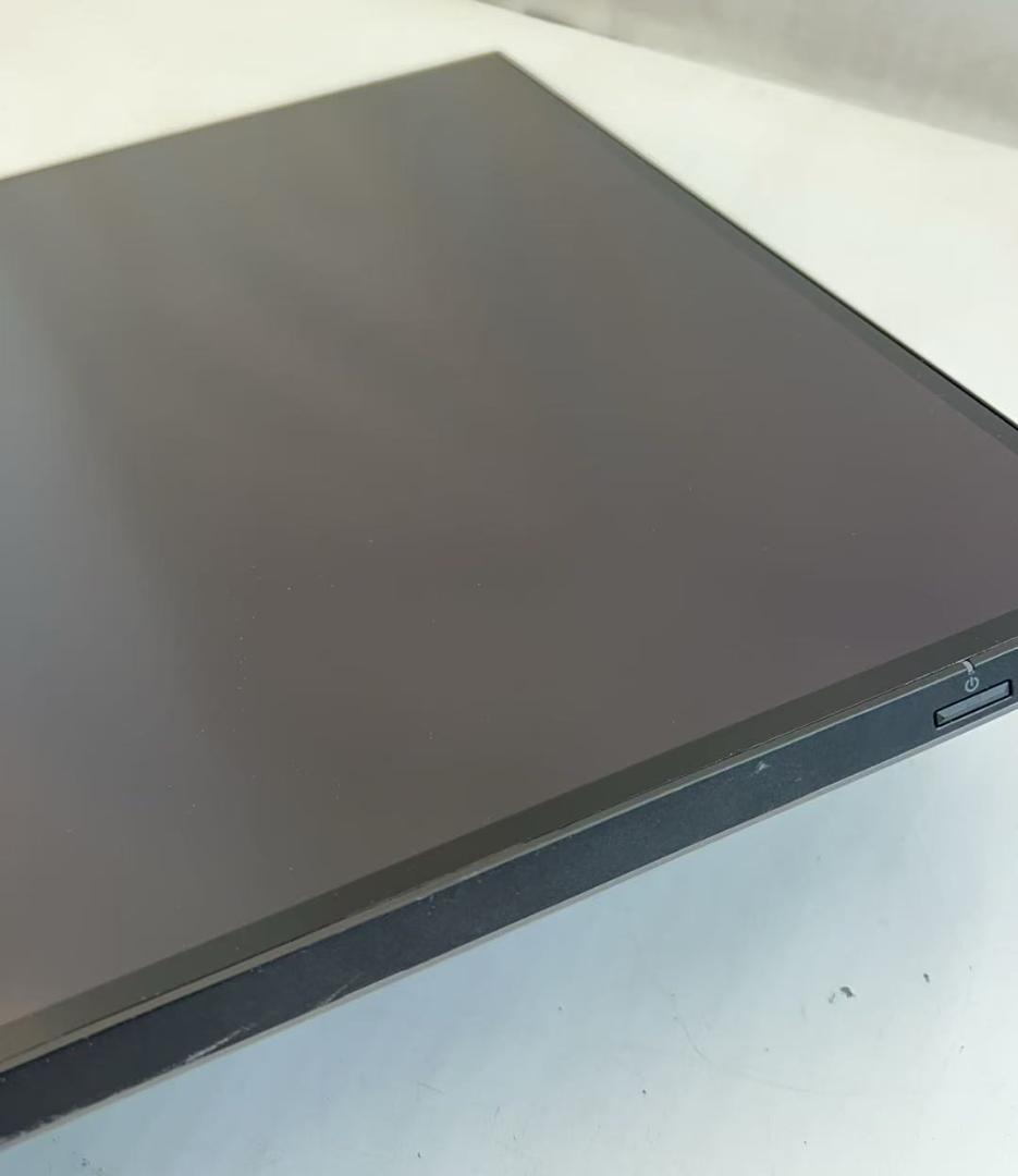 HP Z27u G3 27インチ プロフェッショナル液晶モニター Type-C