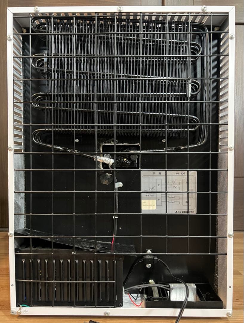 三ツ星貿易 冷蔵庫 ML-40G ホワイト