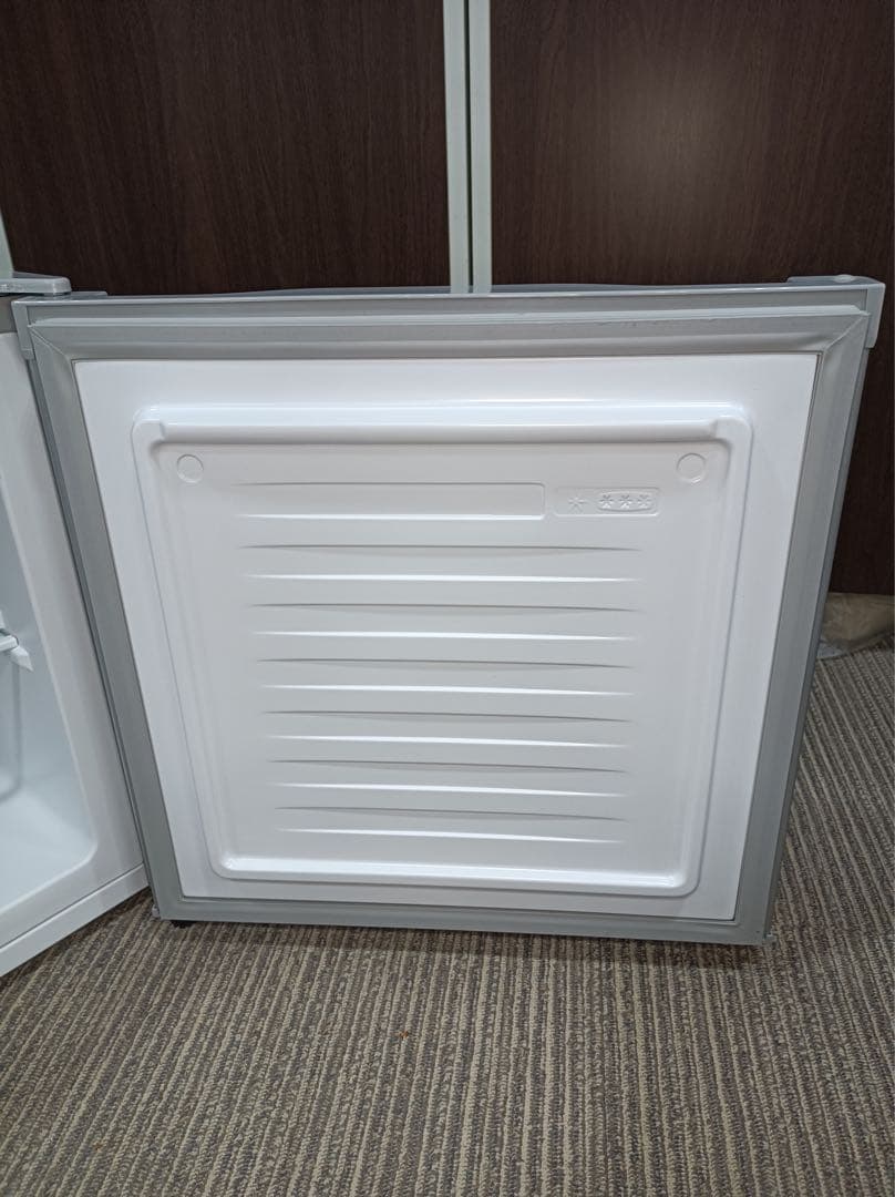 [八3474] Simplus 2021年製　1ドア冷凍庫　32L