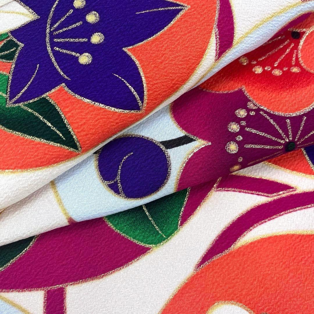 ☆ 振袖 色鮮やかな花模様 牡丹 桔梗 金彩 鳥の子色 K-4159