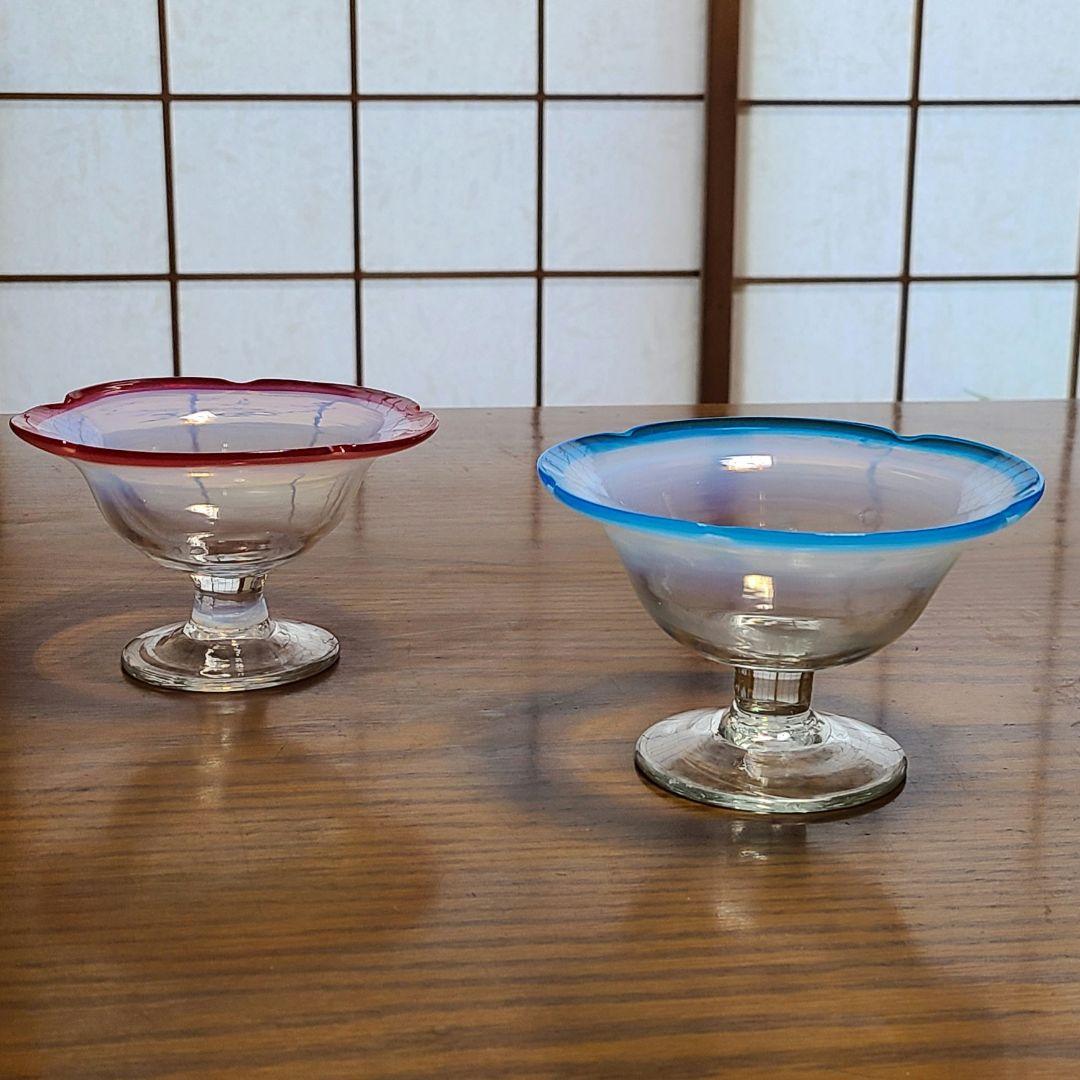 アンティーク　大正～昭和　乳白色　氷グラス　赤/青暈し　吹きガラス
