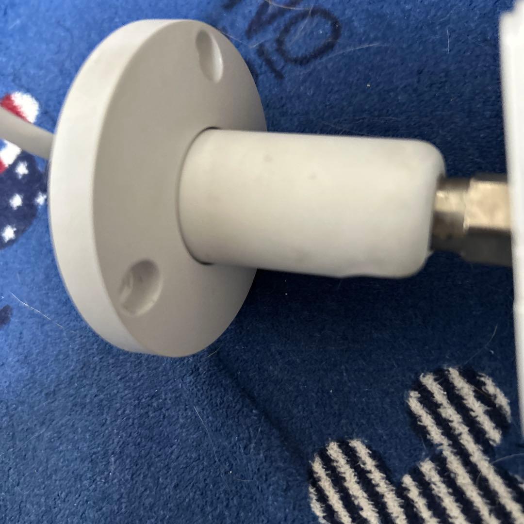 ワイヤレス防犯カメラ2台セット＋128GBメモリーカード付き