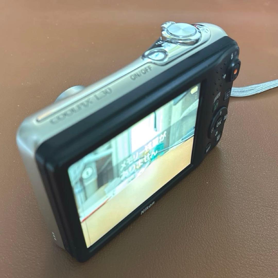 Nikon COOLPIX L30 コンパクトデジタルカメラ