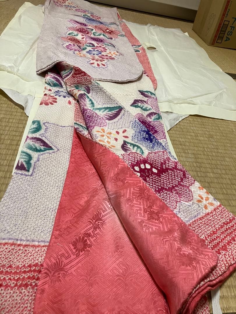 正絹　未使用品、総絞り振袖　　美品、袋帯
