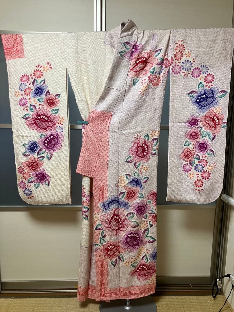 正絹　未使用品、総絞り振袖　　美品、袋帯