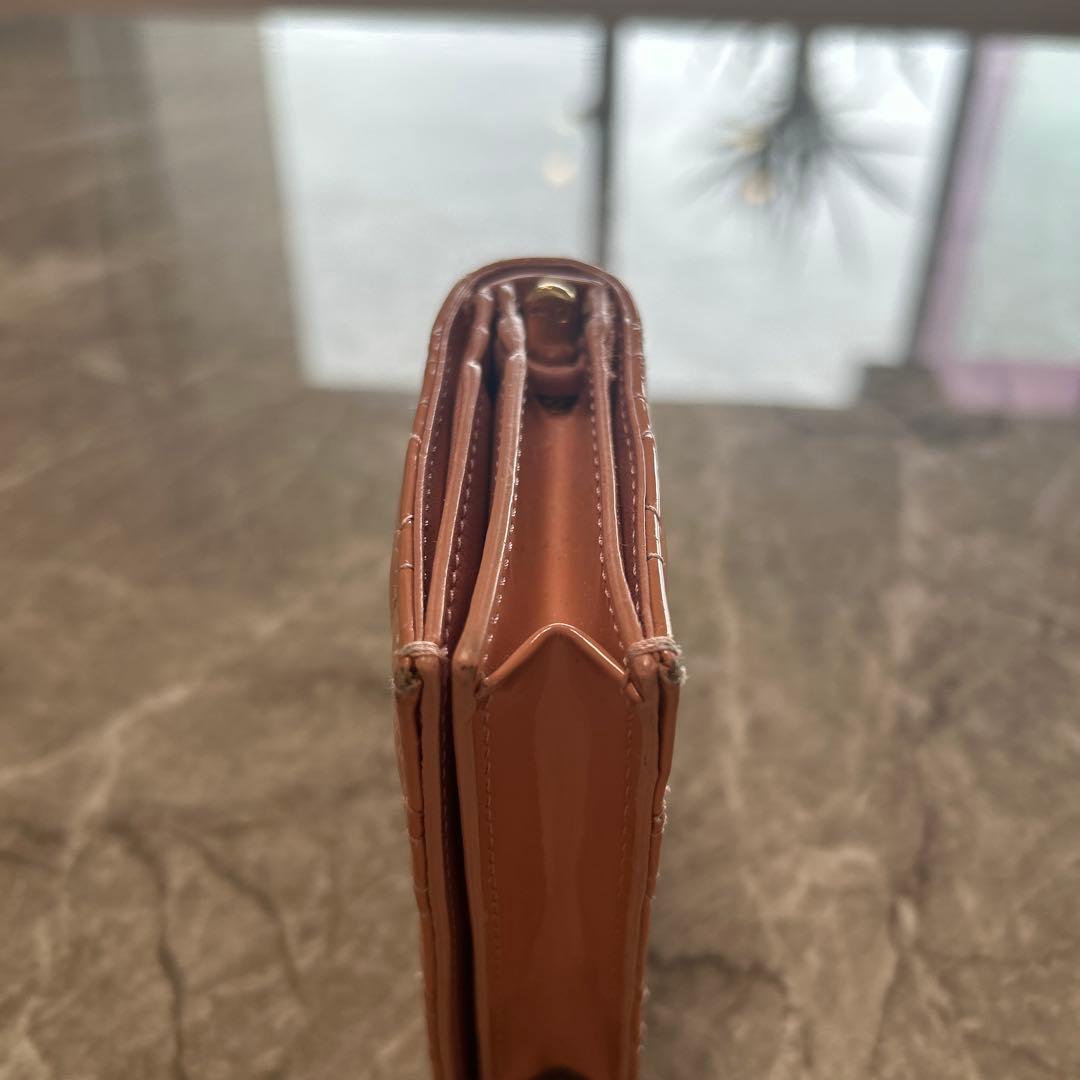 Dior　ディオール　パテント　カナージュ　二つ折り財布