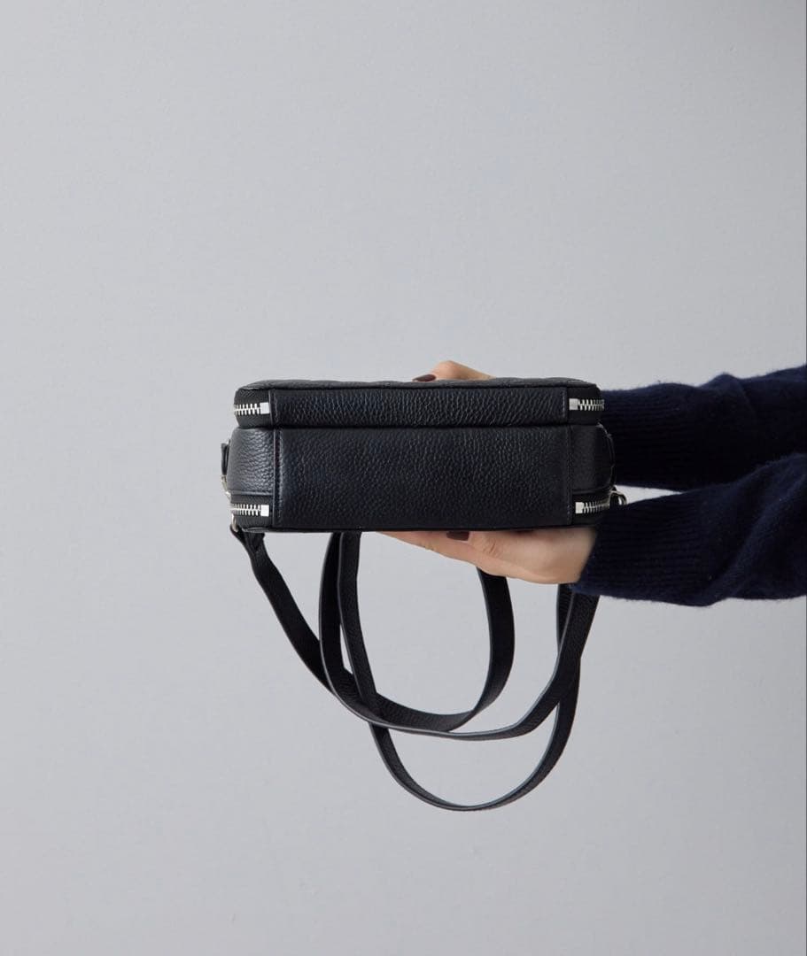 キツネさん刺繍 ショルダーバッグ